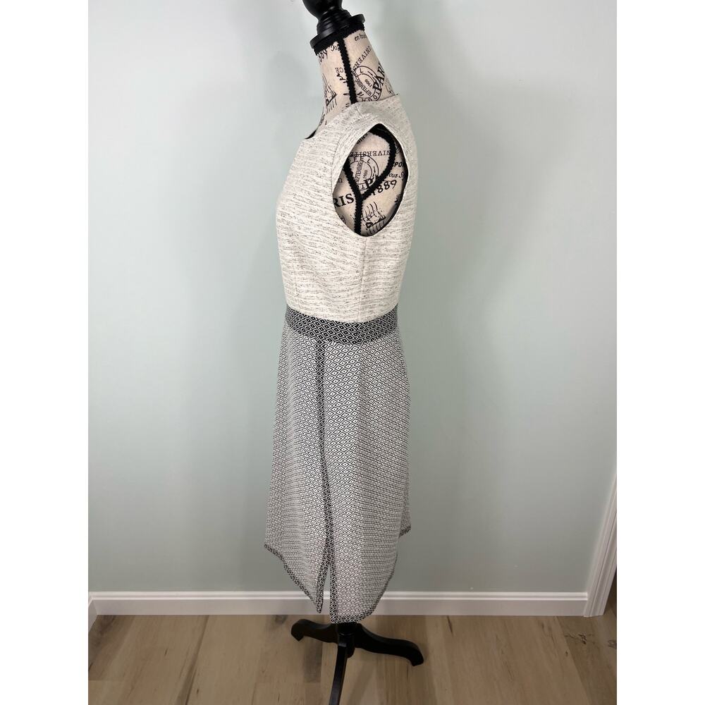 J. Crew White and Gray Dimond Pattern Knee Length Cap Sleeve Dress - Picture 9 of 9